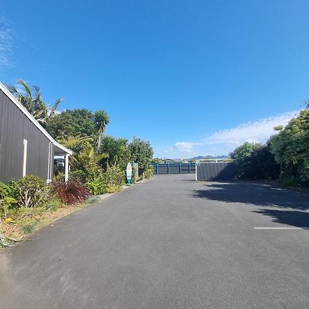 Southpacific Motel Whangamata Esterno foto